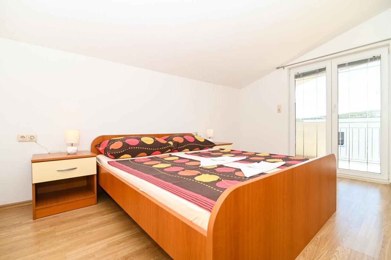 Apartmani Adria Трогир Екстериор снимка